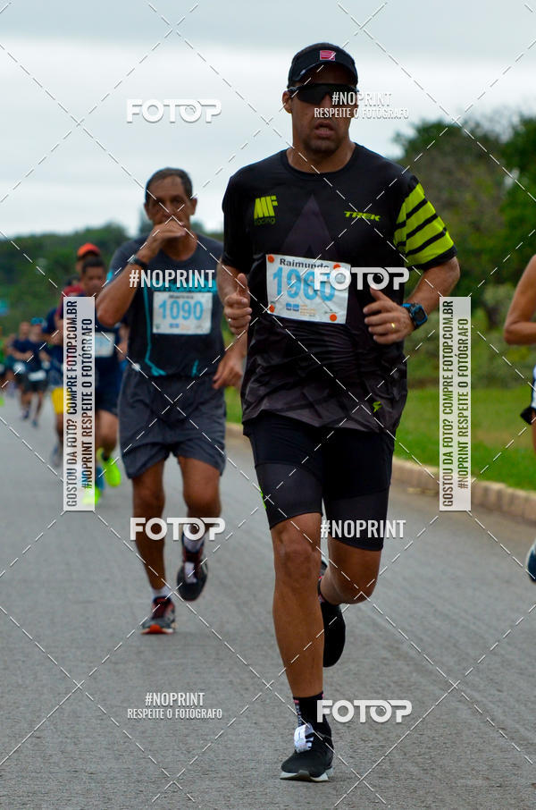 Buy your photos of the eventMeia Maratona das Pontes 2019 on Fotop