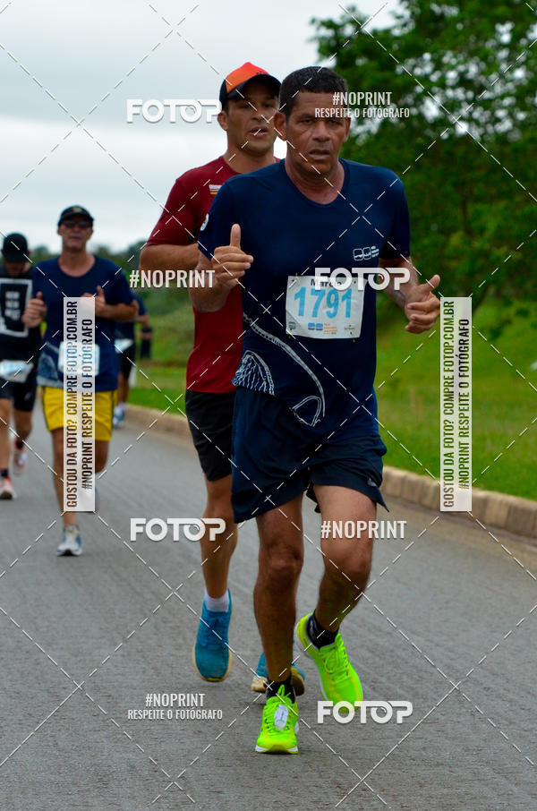 Buy your photos of the eventMeia Maratona das Pontes 2019 on Fotop