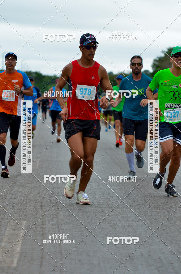 Buy your photos of the eventMeia Maratona das Pontes 2019 on Fotop