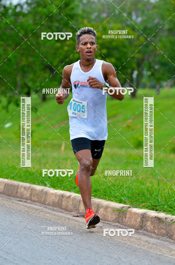 Buy your photos of the eventMeia Maratona das Pontes 2019 on Fotop