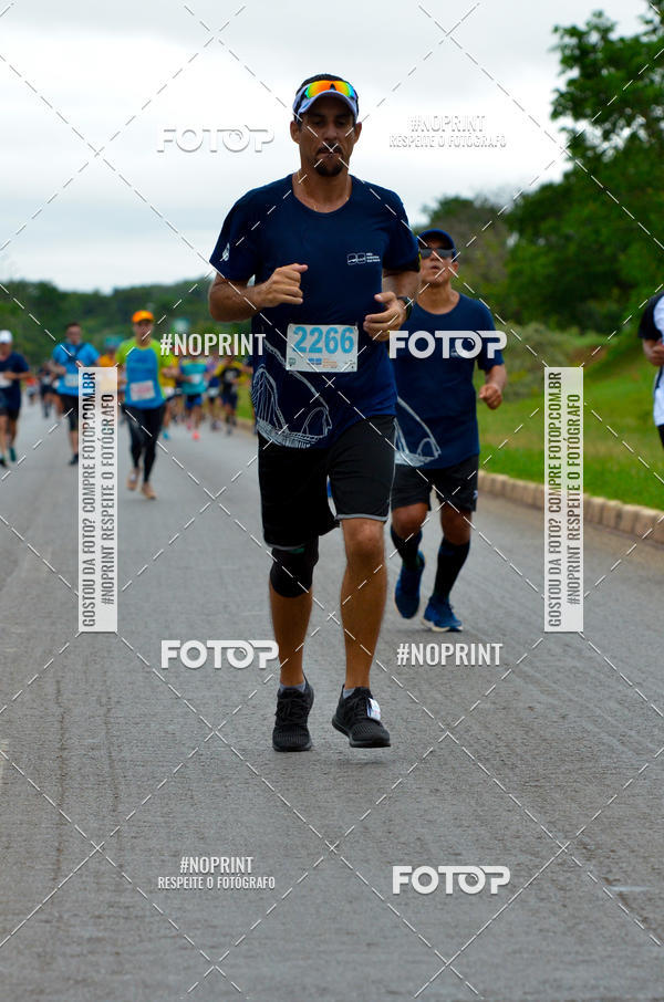 Buy your photos of the eventMeia Maratona das Pontes 2019 on Fotop