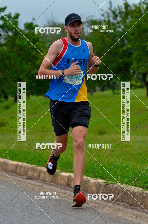 Buy your photos of the eventMeia Maratona das Pontes 2019 on Fotop