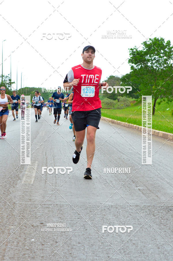 Buy your photos of the eventMeia Maratona das Pontes 2019 on Fotop