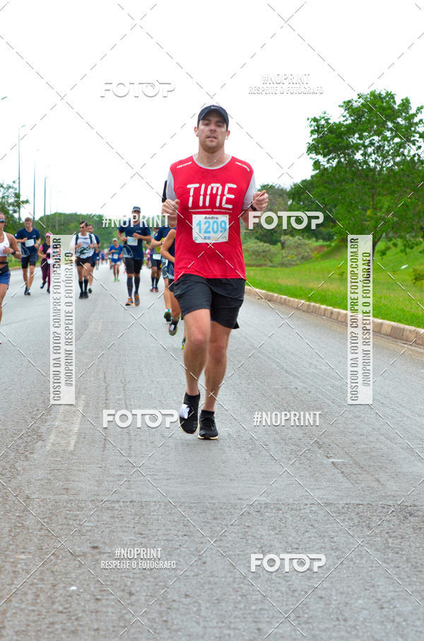 Buy your photos of the eventMeia Maratona das Pontes 2019 on Fotop