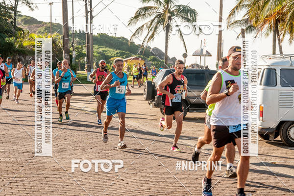 Buy your photos of the eventCORRIDA 487 ANOS DE ITAMHAEM,MORRO DE PARANAMBUCO on Fotop