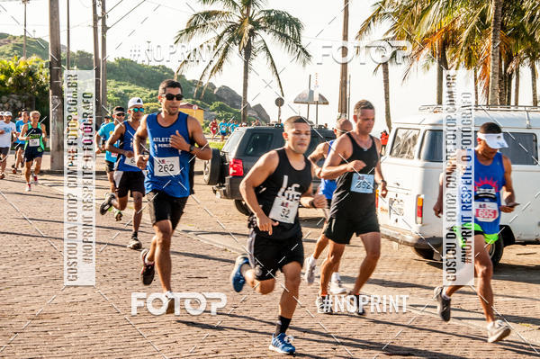 Buy your photos of the eventCORRIDA 487 ANOS DE ITAMHAEM,MORRO DE PARANAMBUCO on Fotop
