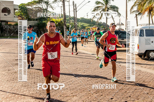 Buy your photos of the eventCORRIDA 487 ANOS DE ITAMHAEM,MORRO DE PARANAMBUCO on Fotop