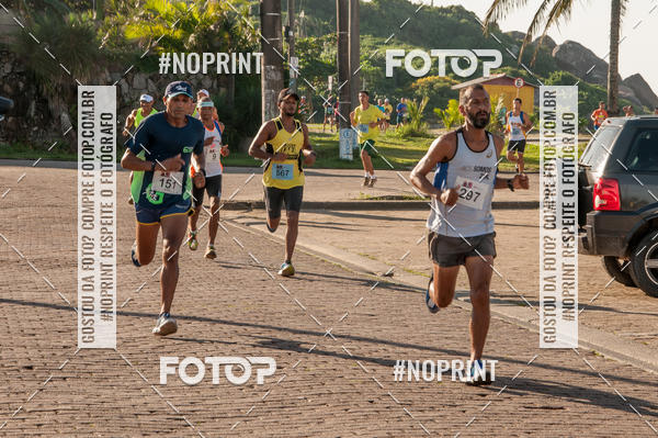Buy your photos of the eventCORRIDA 487 ANOS DE ITAMHAEM,MORRO DE PARANAMBUCO on Fotop