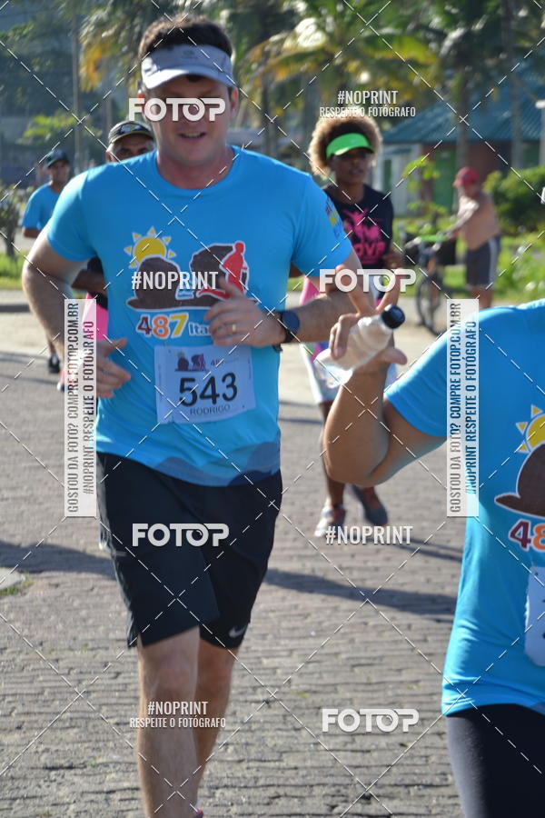 Buy your photos of the eventCORRIDA 487 ANOS DE ITAMHAEM,MORRO DE PARANAMBUCO on Fotop