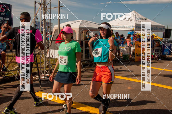 Buy your photos of the eventCORRIDA 487 ANOS DE ITAMHAEM,MORRO DE PARANAMBUCO on Fotop