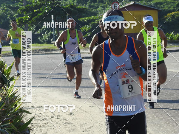 Buy your photos of the eventCORRIDA 487 ANOS DE ITAMHAEM,MORRO DE PARANAMBUCO on Fotop