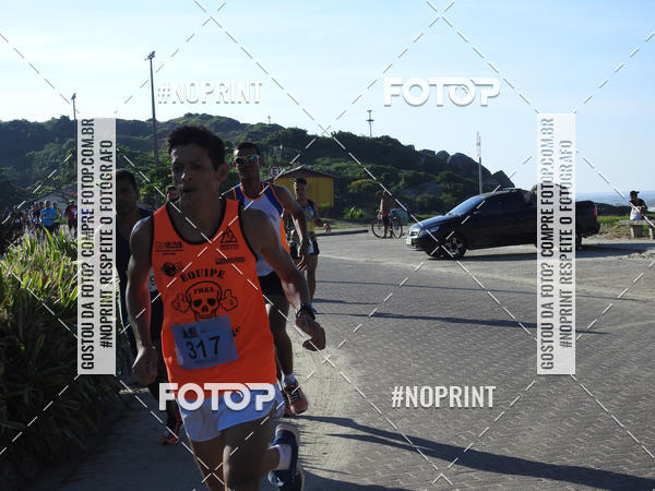 Buy your photos of the eventCORRIDA 487 ANOS DE ITAMHAEM,MORRO DE PARANAMBUCO on Fotop