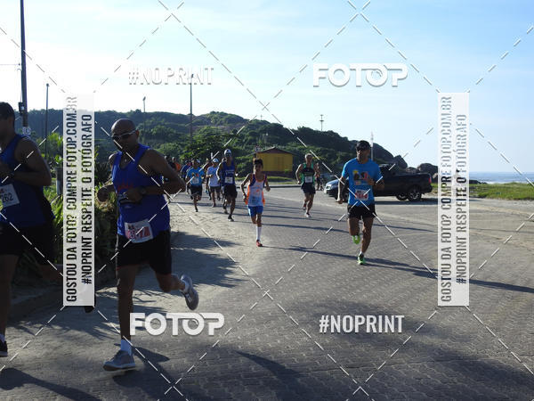 Buy your photos of the eventCORRIDA 487 ANOS DE ITAMHAEM,MORRO DE PARANAMBUCO on Fotop