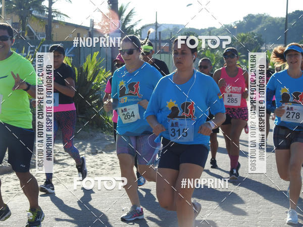 Buy your photos of the eventCORRIDA 487 ANOS DE ITAMHAEM,MORRO DE PARANAMBUCO on Fotop