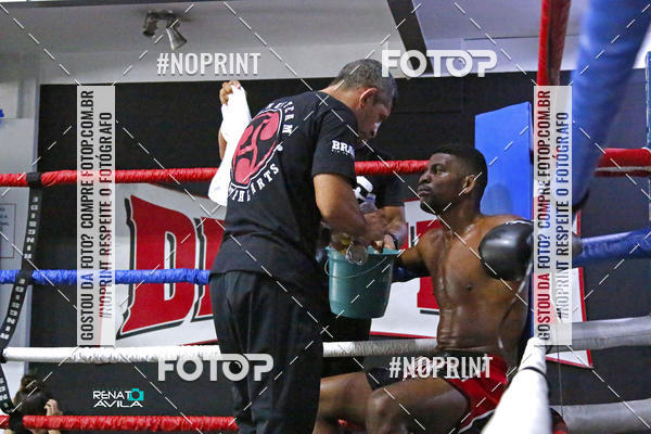 Buy your photos of the eventK1 kickboxing skaus on Fotop