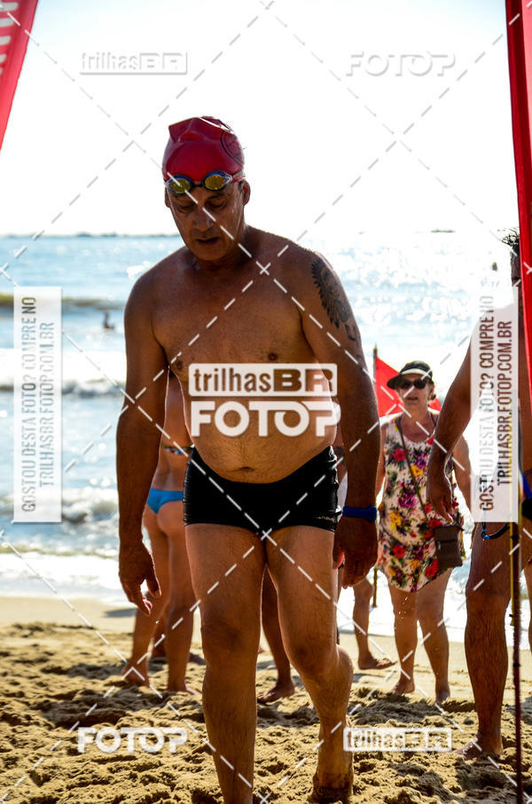 Buy your photos of the eventCircuito Triple Crown de Nata��o -  Etapa Barra Velha -  4k 2k 600m e 200m/Kids on Fotop