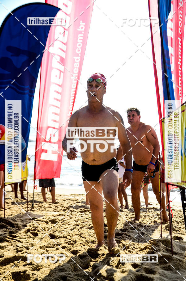 Buy your photos of the eventCircuito Triple Crown de Nata��o -  Etapa Barra Velha -  4k 2k 600m e 200m/Kids on Fotop