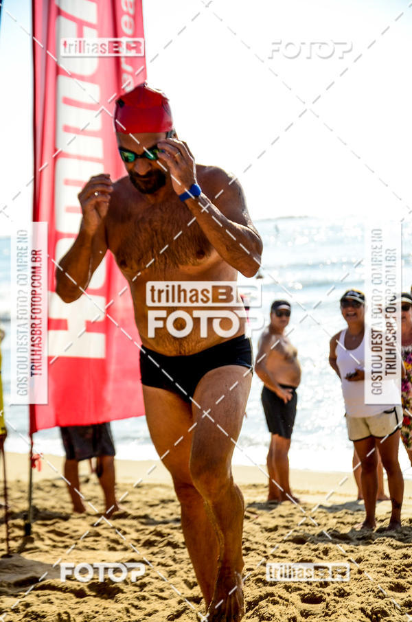 Buy your photos of the eventCircuito Triple Crown de Nata��o -  Etapa Barra Velha -  4k 2k 600m e 200m/Kids on Fotop