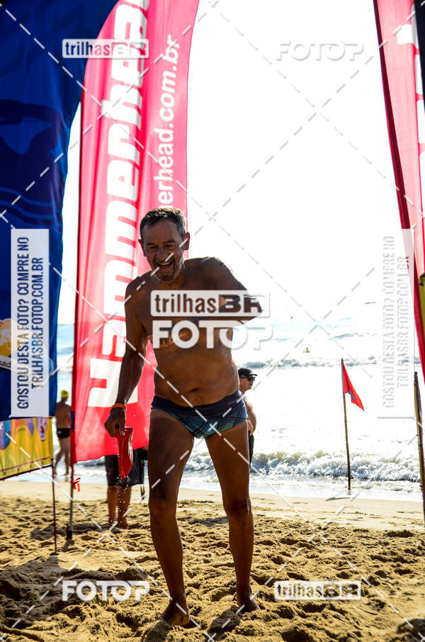 Buy your photos of the eventCircuito Triple Crown de Nata��o -  Etapa Barra Velha -  4k 2k 600m e 200m/Kids on Fotop