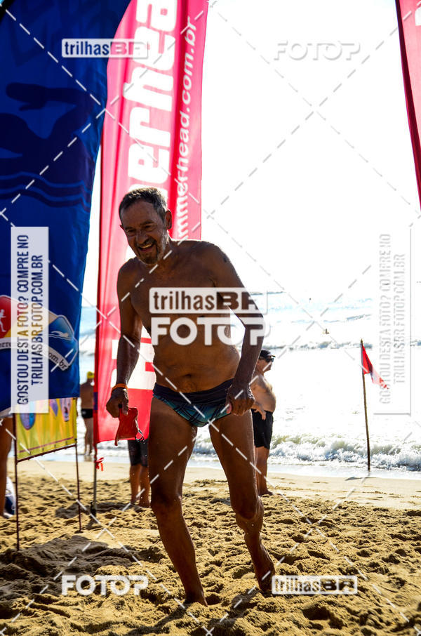 Buy your photos of the eventCircuito Triple Crown de Nata��o -  Etapa Barra Velha -  4k 2k 600m e 200m/Kids on Fotop