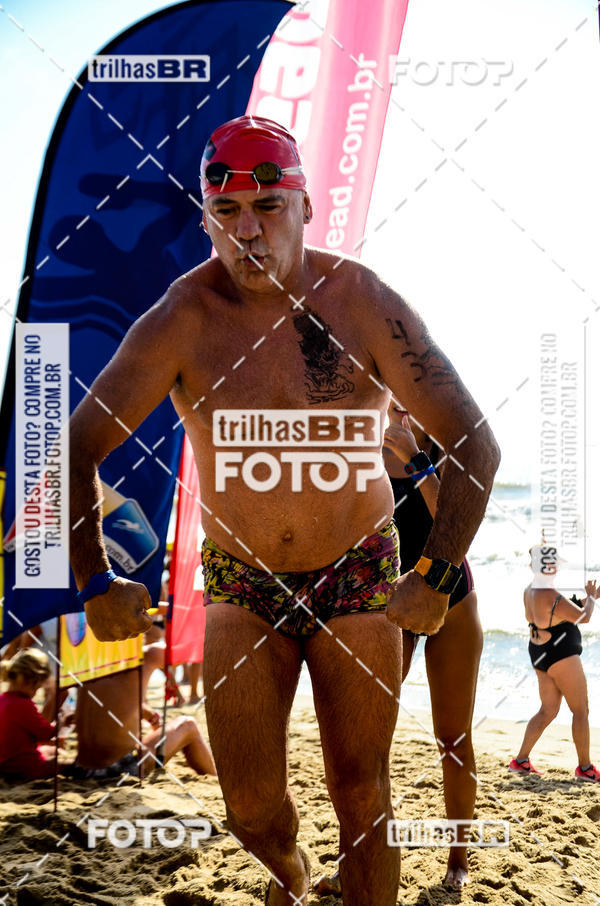 Buy your photos of the eventCircuito Triple Crown de Nata��o -  Etapa Barra Velha -  4k 2k 600m e 200m/Kids on Fotop