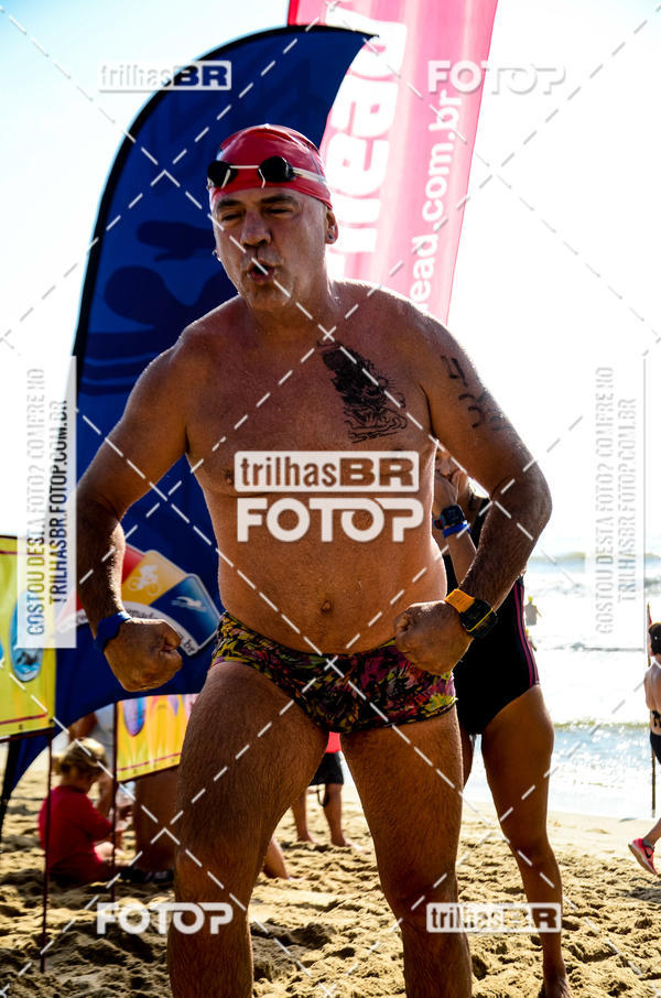 Buy your photos of the eventCircuito Triple Crown de Nata��o -  Etapa Barra Velha -  4k 2k 600m e 200m/Kids on Fotop