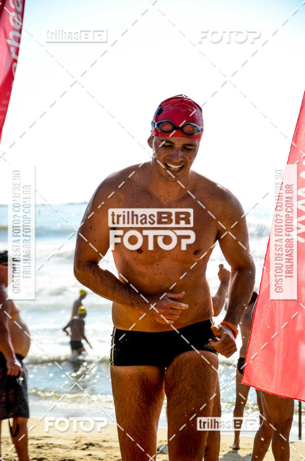 Buy your photos of the eventCircuito Triple Crown de Nata��o -  Etapa Barra Velha -  4k 2k 600m e 200m/Kids on Fotop