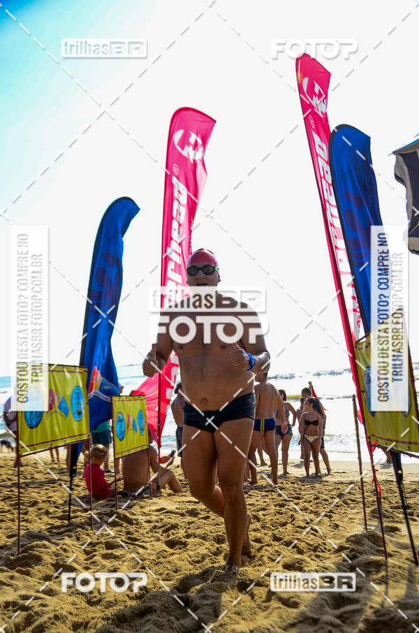 Buy your photos of the eventCircuito Triple Crown de Nata��o -  Etapa Barra Velha -  4k 2k 600m e 200m/Kids on Fotop