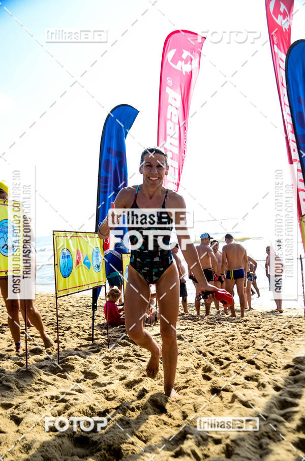 Buy your photos of the eventCircuito Triple Crown de Nata��o -  Etapa Barra Velha -  4k 2k 600m e 200m/Kids on Fotop