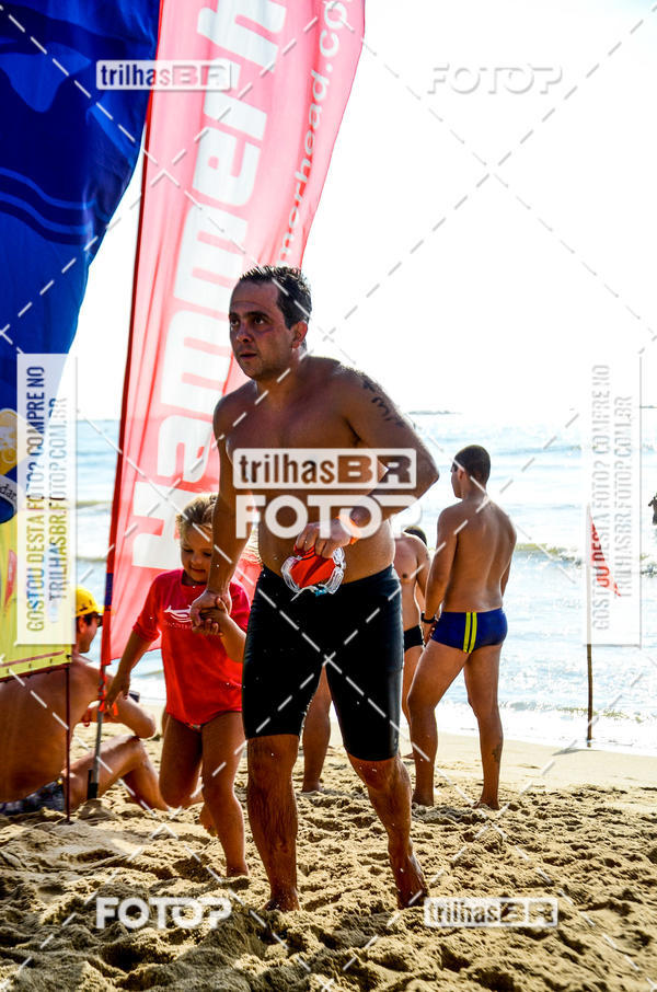 Buy your photos of the eventCircuito Triple Crown de Nata��o -  Etapa Barra Velha -  4k 2k 600m e 200m/Kids on Fotop