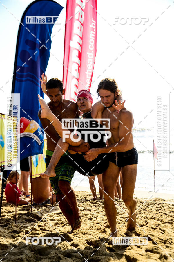 Buy your photos of the eventCircuito Triple Crown de Nata��o -  Etapa Barra Velha -  4k 2k 600m e 200m/Kids on Fotop