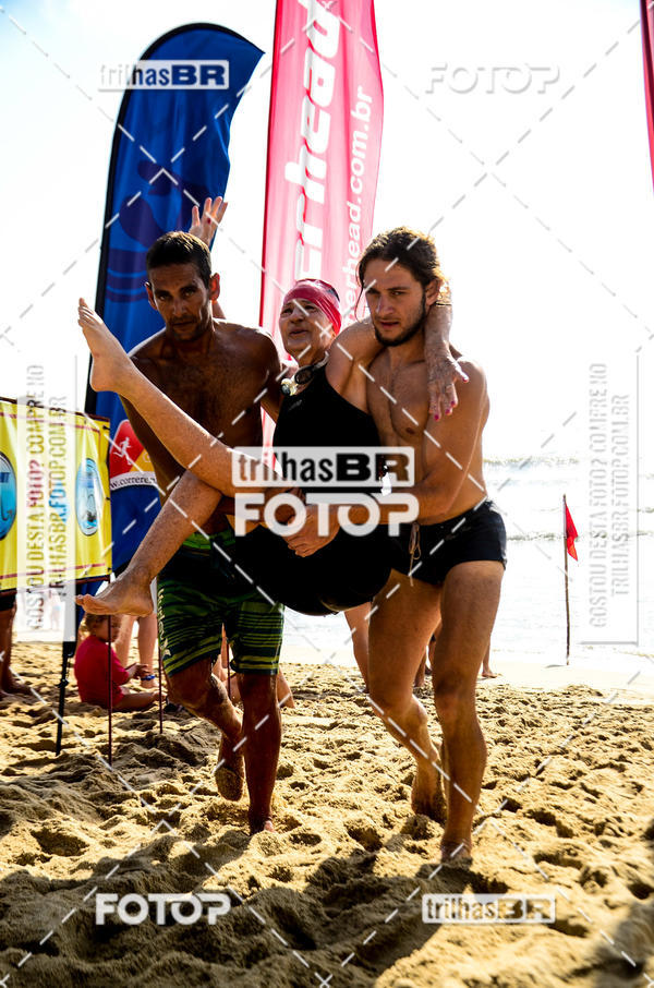 Buy your photos of the eventCircuito Triple Crown de Nata��o -  Etapa Barra Velha -  4k 2k 600m e 200m/Kids on Fotop