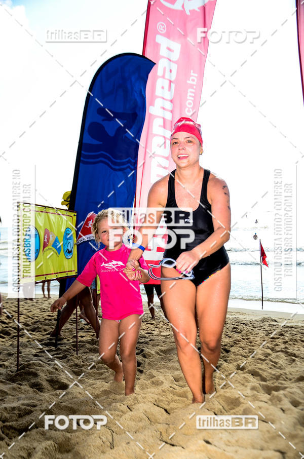 Buy your photos of the eventCircuito Triple Crown de Nata��o -  Etapa Barra Velha -  4k 2k 600m e 200m/Kids on Fotop