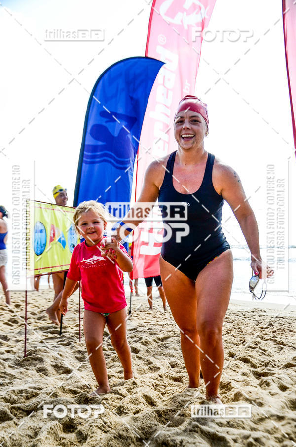 Buy your photos of the eventCircuito Triple Crown de Nata��o -  Etapa Barra Velha -  4k 2k 600m e 200m/Kids on Fotop