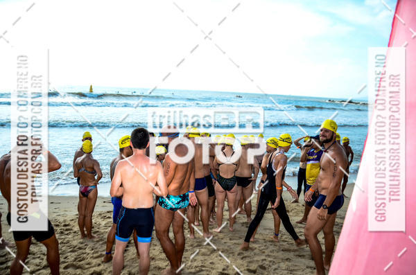 Buy your photos of the eventCircuito Triple Crown de Nata��o -  Etapa Barra Velha -  4k 2k 600m e 200m/Kids on Fotop