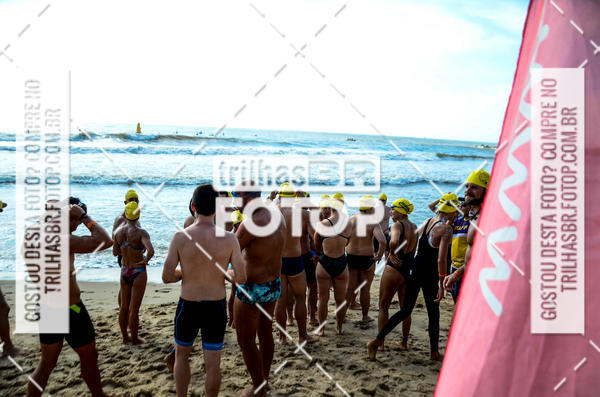 Buy your photos of the eventCircuito Triple Crown de Nata��o -  Etapa Barra Velha -  4k 2k 600m e 200m/Kids on Fotop