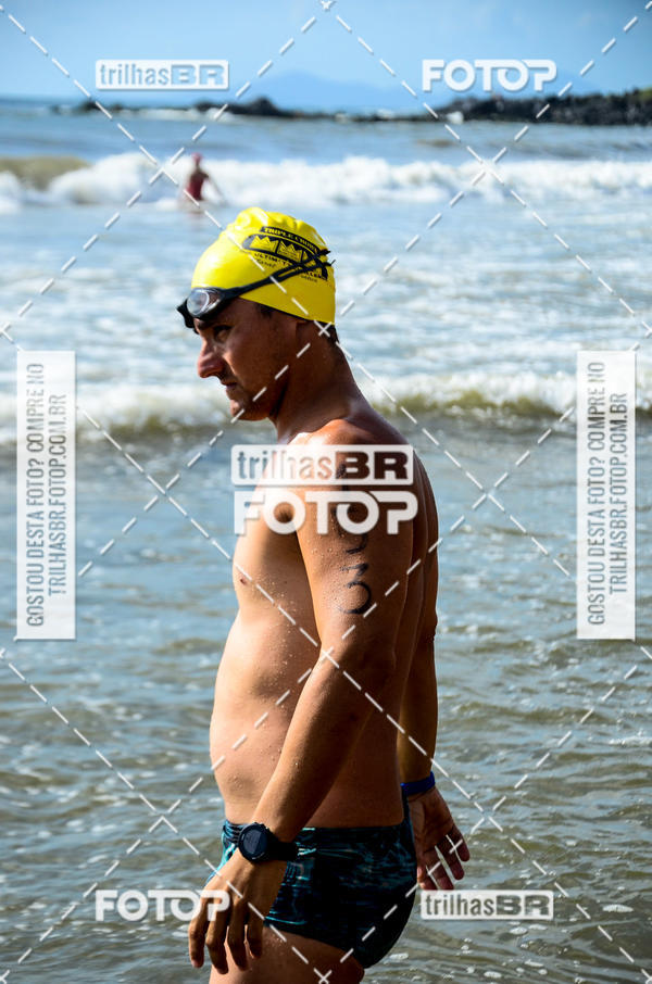 Buy your photos of the eventCircuito Triple Crown de Nata��o -  Etapa Barra Velha -  4k 2k 600m e 200m/Kids on Fotop