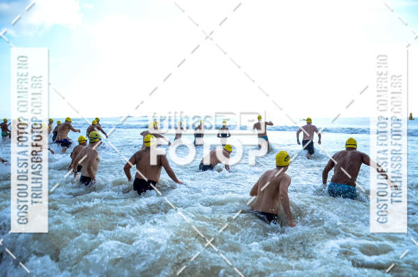Buy your photos of the eventCircuito Triple Crown de Nata��o -  Etapa Barra Velha -  4k 2k 600m e 200m/Kids on Fotop