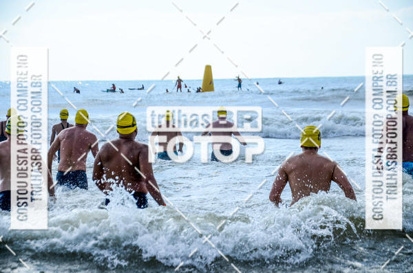 Buy your photos of the eventCircuito Triple Crown de Nata��o -  Etapa Barra Velha -  4k 2k 600m e 200m/Kids on Fotop