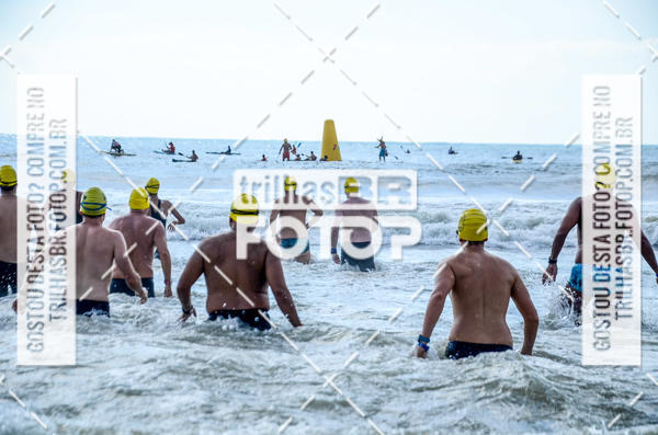 Buy your photos of the eventCircuito Triple Crown de Nata��o -  Etapa Barra Velha -  4k 2k 600m e 200m/Kids on Fotop