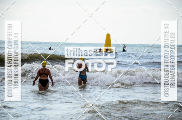 Buy your photos of the eventCircuito Triple Crown de Nata��o -  Etapa Barra Velha -  4k 2k 600m e 200m/Kids on Fotop