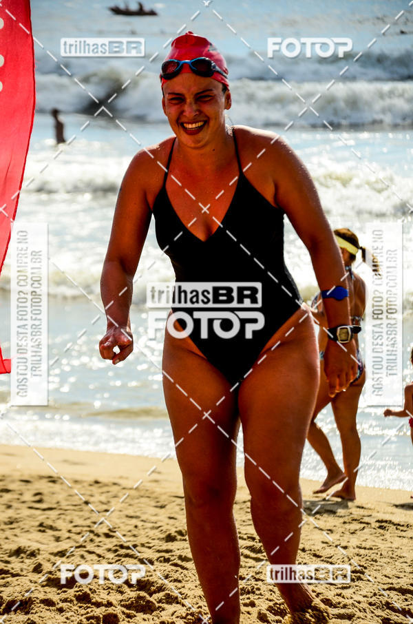 Buy your photos of the eventCircuito Triple Crown de Nata��o -  Etapa Barra Velha -  4k 2k 600m e 200m/Kids on Fotop