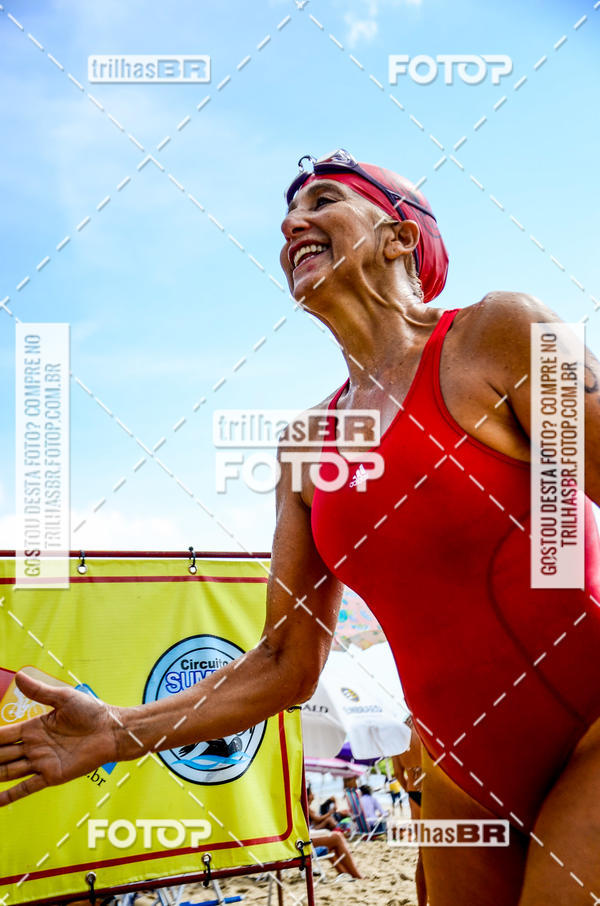 Buy your photos of the eventCircuito Triple Crown de Nata��o -  Etapa Barra Velha -  4k 2k 600m e 200m/Kids on Fotop