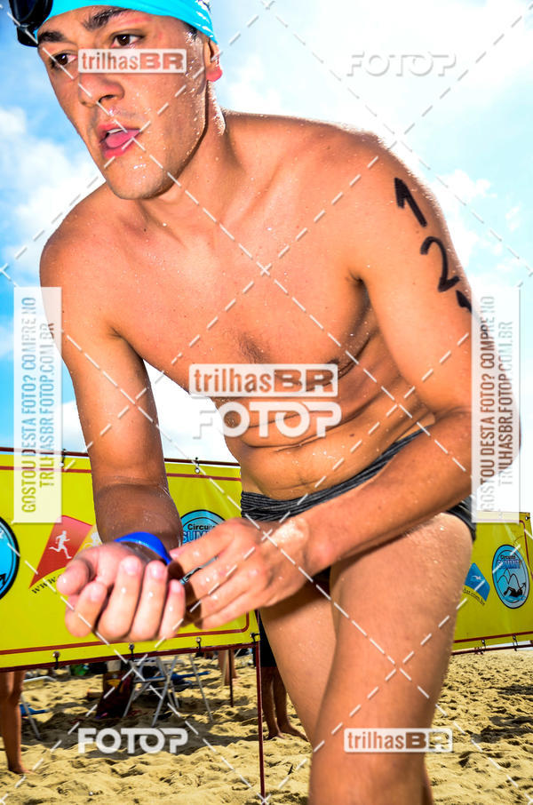 Buy your photos of the eventCircuito Triple Crown de Nata��o -  Etapa Barra Velha -  4k 2k 600m e 200m/Kids on Fotop