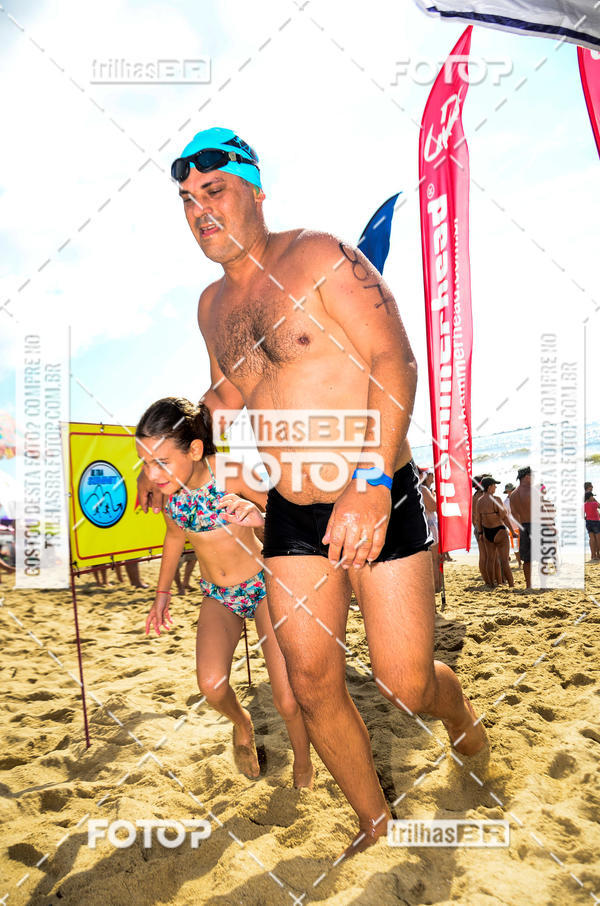 Buy your photos of the eventCircuito Triple Crown de Nata��o -  Etapa Barra Velha -  4k 2k 600m e 200m/Kids on Fotop