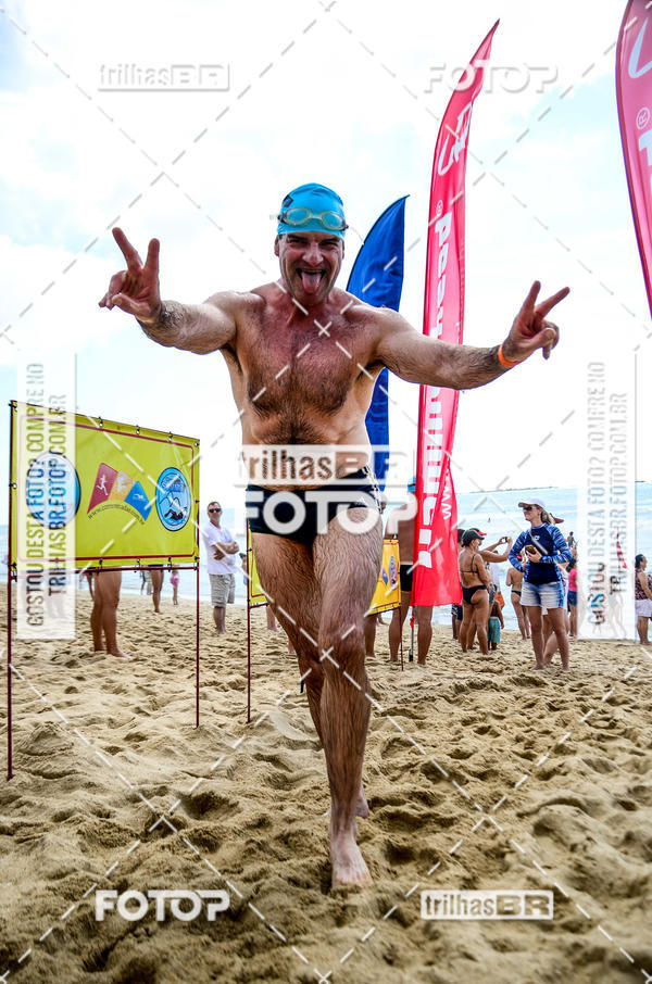 Buy your photos of the eventCircuito Triple Crown de Nata��o -  Etapa Barra Velha -  4k 2k 600m e 200m/Kids on Fotop