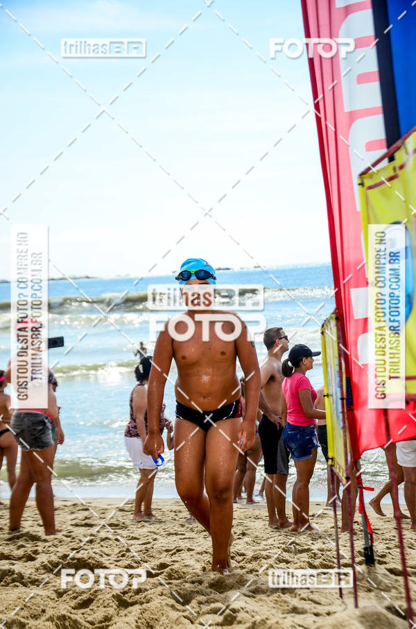 Buy your photos of the eventCircuito Triple Crown de Nata��o -  Etapa Barra Velha -  4k 2k 600m e 200m/Kids on Fotop