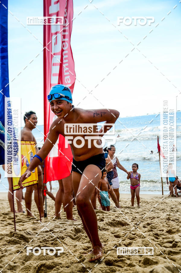 Buy your photos of the eventCircuito Triple Crown de Nata��o -  Etapa Barra Velha -  4k 2k 600m e 200m/Kids on Fotop