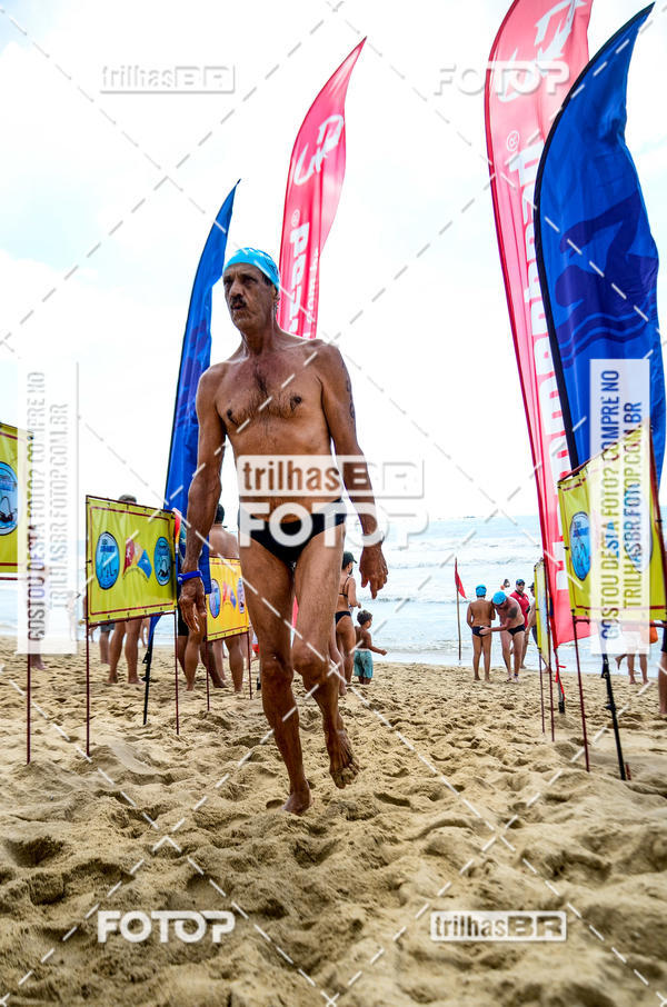 Buy your photos of the eventCircuito Triple Crown de Nata��o -  Etapa Barra Velha -  4k 2k 600m e 200m/Kids on Fotop