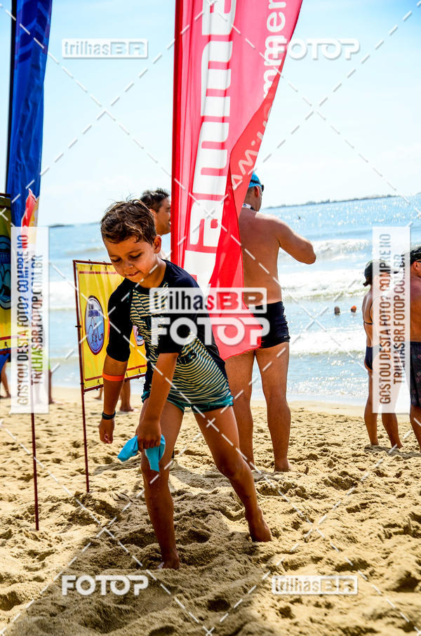 Buy your photos of the eventCircuito Triple Crown de Nata��o -  Etapa Barra Velha -  4k 2k 600m e 200m/Kids on Fotop